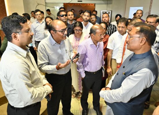 मुख्यमंत्री श्री साय ने प्रधानमंत्री श्री मोदी के प्रवास की तैयारियों का लिया व्यापक जायज़ा: सभी तैयारियाँ निर्धारित समय-सीमा के भीतर पूर्ण करने अधिकारियों को दिए निर्देश