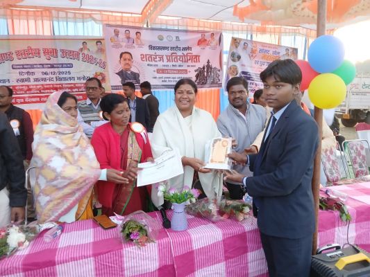 विकासखंड स्तरीय शालेय शतरंज प्रतियोगिता, सांसद खेल महोत्सव एवं युवा उत्सव 2025 के कार्यक्रम संपन्न