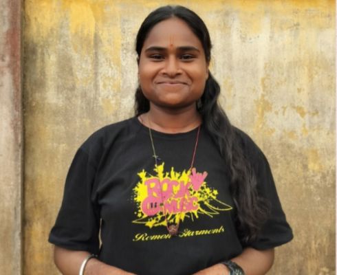 नवगुरूकुल ने दिए हुनर और आत्मविश्वास, आकांक्षा ने आत्मनिर्भर बनकर दिखाया अपना दम