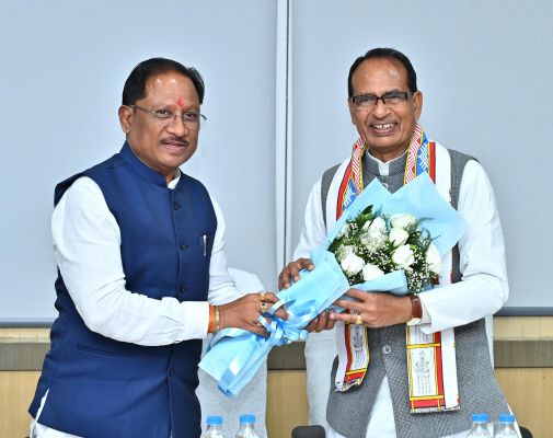 रोजगार, स्वावलंबन और समृद्ध ग्राम पंचायत निर्माण सरकार का संकल्प, वीबीजीरामजी मिशन से गांव-गांव बदलेगी तस्वीर &mdash; छत्तीसगढ़ की आवास योजना बनी देशभर के लिए रोल मॉडल : केंद्रीय मंत्री शिवराज सिंह चौहान&rdquo;