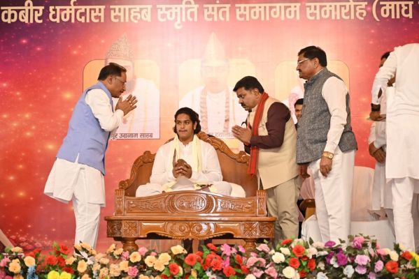 माघ पूर्णिमा पर कबीर धर्मनगर में भव्य संत समागम, मुख्यमंत्री ने पंथश्री उदित मुनि और प्रकाश मुनि को चादर-श्रीफल भेंट कर लिया आशीर्वाद,संत समागम समारोह की राशि 50 लाख से बढाकर 75 लाख करने की घोषणा