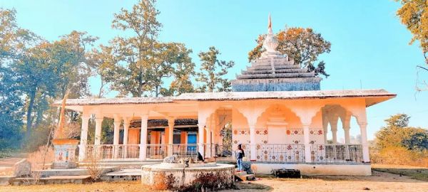 ऐतिहासिक नगरवन महादेव गुड़ी शिव मन्दिर में उमड़ेगी श्रद्धालुओं की आस्था, महाशिवरात्रि पर जलाभिषेक और अखण्ड कीर्तन के लिए दूर-दराज से पहुंचेगे भक्त, समिति ने शुरू की तैयारियां&nbsp;