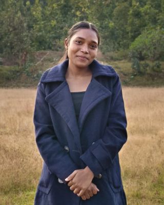 संघर्ष से आत्मनिर्भरता तक : विष्णु देव साय की मंशा से संचालित नवगुरुकुल ने बदली कुनकुरी की नेहा खाखा की जिंदगी, फाइनेंस जूनियर एसोसिएट बनकर 2.52 लाख वार्षिक पैकेज से बनीं परिवार की मजबूत सहारा