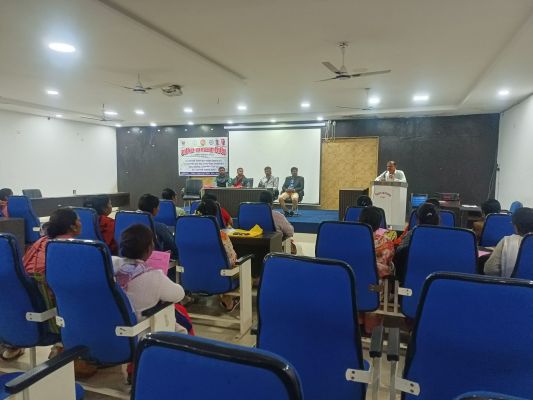 जशपुर में रोजगार सृजन की दिशा में बड़ा कदम, पीएमएफएमई योजना के तहत खाद्य उद्योग स्थापित कर आत्मनिर्भर बनने हितग्राहियों को किया गया जागरूक