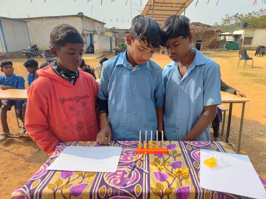 गणित किट से बदलेगी पढ़ाई की तस्वीर: आस्ता में एक दिवसीय उन्मुखीकरण कार्यशाला सम्पन्न, गतिविधि आधारित शिक्षण से शिक्षकों को मिला नया दृष्टिकोण