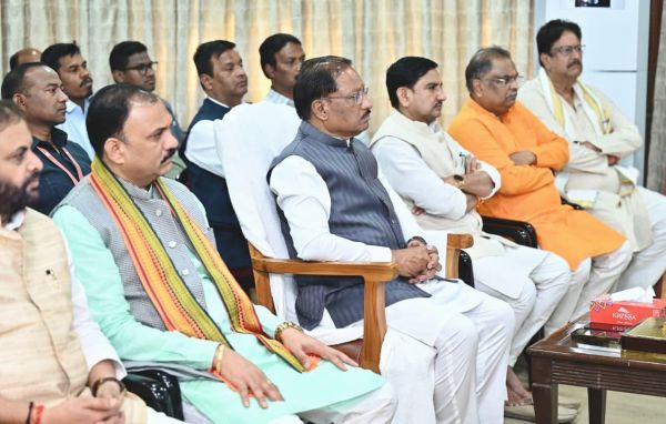 मुख्यमंत्री श्री विष्णु देव साय ने सुनी &lsquo;मन की बात&rsquo; की 131वीं कड़ी,- देश के कोने-कोने की सकारात्मक पहल को सामने लाता है &lsquo;मन की बात&rsquo; : मुख्यमंत्री श्री साय