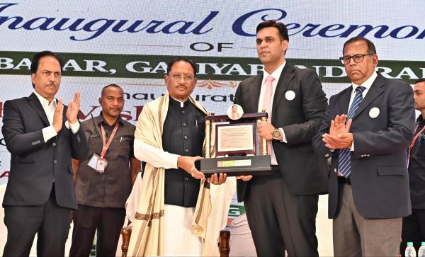 मुख्यमंत्री श्री विष्णु देव साय ने सिटी गैस अवसंरचना परियोजना का किया शुभारंभ, मेट्रो शहरों की तर्ज पर घर-घर पहुंचेगी पाइप्ड नेचुरल गैस, सीएनजी नेटवर्क से पर्यावरण संरक्षण और औद्योगिक विकास को मिलेगा नया बल