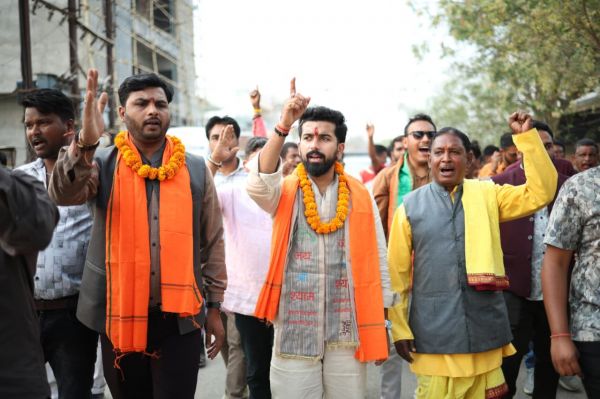 कांसाबेल से महादेवदंड तक उमड़ा जनसैलाब: जय श्रीराम और भाजपा जिंदाबाद के नारों से गूंजा पूरा क्षेत्र - यह स्वागत मेरा नहीं, युवा शक्ति का सम्मान है&rsquo;&mdash; विजय आदित्य सिंह जूदेव ,संगठन को नई ऊंचाइयों तक ले जाने का संकल्प