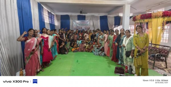 सरगुजा संभाग की आंगनबाड़ी कार्यकर्ता-सहायिकाओं का ऐतिहासिक महा-सम्मेलन, गुटबाजी खत्म कर एक मंच पर आने का बड़ा फैसला, 21 सूत्रीय मांगों के साथ सरकार से हक-अधिकार की लड़ाई तेज करने का लिया संकल्प