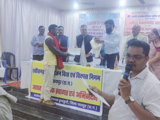 महिलाओं के आत्मनिर्भरता हेतु कौशल विकास कार्यशाला का आयोजन,150 महिलाओं ने लिया प्रशिक्षण, दिव्यांग महिलाएं भी रहीं शामिल