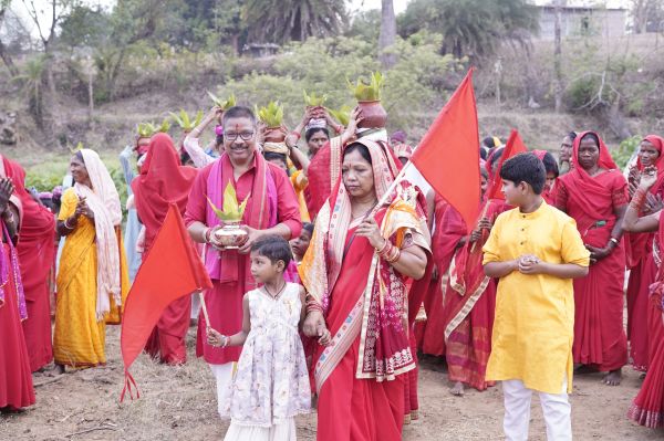 मुख्यमंत्री निवास बगिया में श्री रामनवमी महायज्ञ का भव्य शुभारंभ, कलश यात्रा में उमड़ा जनसैलाब.....