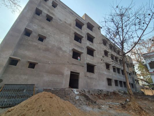 जशपुर में स्वास्थ्य सेवाओं का बड़ा कायाकल्प: 16 करोड़ की लागत से बन रहा 50 बिस्तरीय अत्याधुनिक क्रिटिकल केयर ब्लॉक अंतिम चरण में, अब गंभीर मरीजों को नहीं जाना पड़ेगा बड़े शहरों की ओर