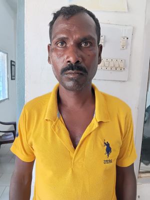 ऑपरेशन शंखनाद के तहत जशपुर पुलिस की कार्रवाई,12 गौवंश मुक्त, एक तस्कर गिरफ्तार मनोरा क्षेत्र में पगडंडी रास्ते से झारखंड ले जाए जा रहे थे गौवंश, घेराबंदी कर आरोपी पकड़ा