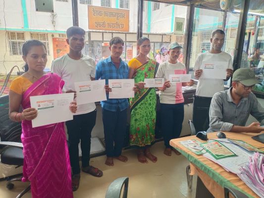 मुख्यमंत्री विष्णुदेव साय की बड़ी पहल: मुख्यधारा में लौटे युवाओं को स्वास्थ्य सुरक्षा और नई उम्मीद,आयुष्मान कार्ड से लाखों का मुफ्त इलाज, पुनर्वासित युवाओं में दिखा उत्साह