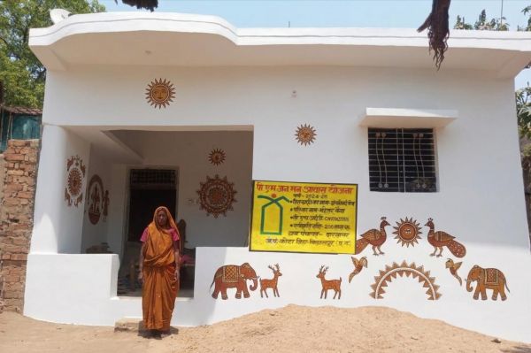 &ldquo;बिलासपुर ने रचा विकास का नया इतिहास: 50 हजार से अधिक परिवारों को मिला &lsquo;अपना पक्का घर&rsquo;, योजनाओं के प्रभावी क्रियान्वयन से बदली ग्रामीण जीवन की तस्वीर