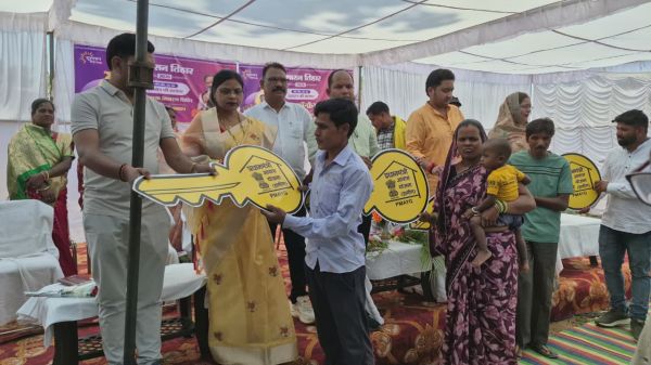 सिमड़ा शिविर में जेरोम ,बीरबल, टूना राम जगदीश को मिला खुशियों की चाबी&nbsp;