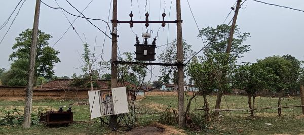 भीषण गर्मी में बिजली विभाग की &lsquo;आंख-मिचौली&rsquo; से नारायणपुर बेहाल , दिन-रात ट्रिपिंग से जनजीवन अस्त-व्यस्त, पानी संकट और कारोबार पर भी पड़ा असर-विभागीय व्यवस्था पर उठे सवाल