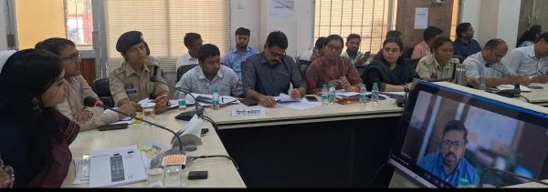प्रभारी सचिव हिमशिखर गुप्ता ने वीसी के जरिए परखी जमीनी हकीकत ,जिले की प्रगति रिपोर्ट; जल जीवन मिशन, राजस्व मामलों और जनकल्याणकारी योजनाओं पर रहा विशेष फोकस