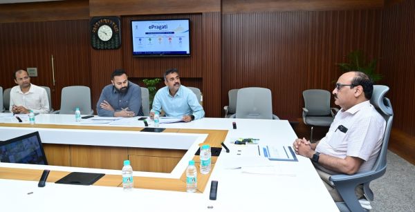 ई-प्रगति परियोजनाओं में ढिलाई पर मुख्य सचिव का बड़ा एक्शन मोड : जियोटैग फोटो के साथ हर हफ्ते देनी होगी रिपोर्ट, लापरवाह एजेंसियों पर गिरेगी कार्रवाई की गाज