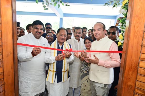 दुर्ग से उठी डिजिटल क्रांति की नई लहर: मुख्यमंत्री विष्णुदेव साय ने अत्याधुनिक आईटी पार्क का किया लोकार्पण, हजारों युवाओं को मिलेगा तकनीकी रोजगार का सुनहरा अवसर