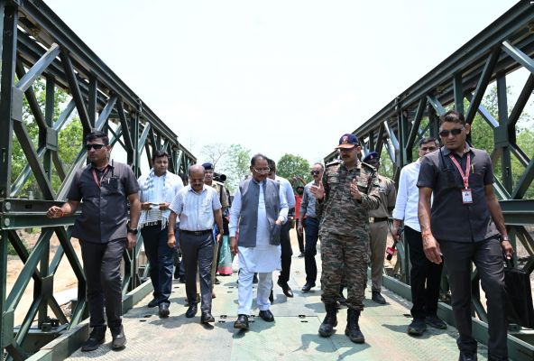 जहां कभी विकास की राह रोकती थीं दुर्गम वादियां, वहां अब सुशासन का सेतु बनकर खड़ा है कोण्डापल्ली का बेली ब्रिज; मुख्यमंत्री विष्णु देव साय ने कहा&mdash; बस्तर के अंतिम छोर तक पहुंचेगा विकास