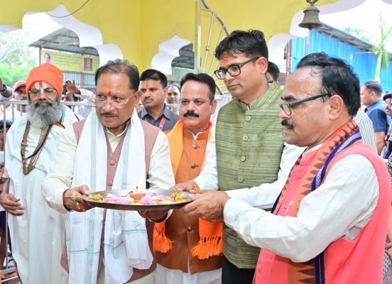 मुख्यमंत्री श्री साय ने भिखमपुरा के पंचमुखी सिद्ध हनुमान मंदिर में की पूजा-अर्चना ,प्रदेशवासियों की सुख-समृ