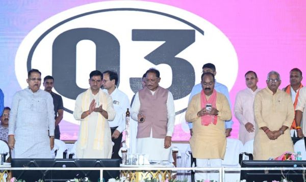 मुख्यमंत्री श्री विष्णु देव साय ने जारी की महतारी वंदन योजना की 28वीं किस्त ,68.54 लाख महिलाओं के खातों में अंतरित हुए 642.27 करोड़ रुपये