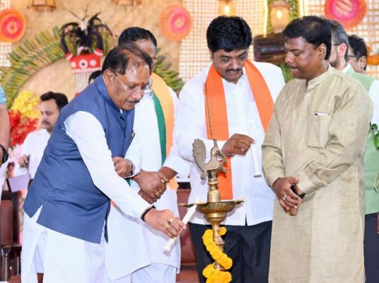  के नाम पेड़, प्रकृति के नाम संकल्प! मुख्यमंत्री विष्णु देव साय ने किया राज्यव्यापी हरित महाअभियान का शुभारंभ