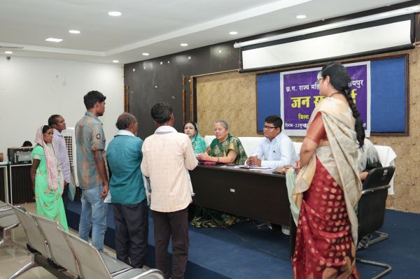 6 साल तक संबंध बनाकर बच्ची की जिम्मेदारी से मुकर रहा था आर्मी जवान, महिला आयोग की सख्ती के बाद अब होगी शादी; हर माह देना होगा भरण-पोषण