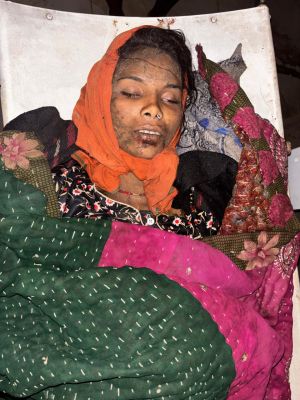 मक्का बाड़ी से लौट रही 28 वर्षीय महिला पर गिरी आकाशीय बिजली, मौके पर हुई मौत; प्रशासन ने बरसात के मौसम में सतर्क रहने की अपील की