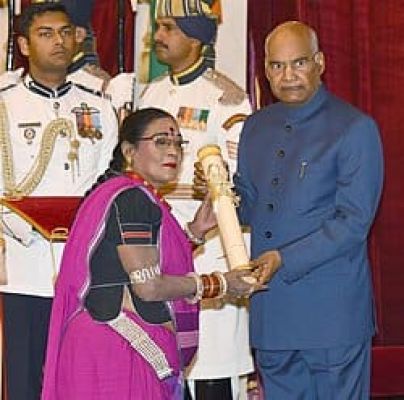 पंडवानी की अमर गाथा की स्वर-सम्राज्ञी पद्म विभूषण तीजन बाई का निधन: छत्तीसगढ़ की लोकसंस्कृति की बुलंद आवाज़ हुई हमेशा के लिए शांत, संस्कृति मंत्री राजेश अग्रवाल ने कहा&mdash; प्रदेश ने अपनी सांस्कृतिक अस्मिता का अनमोल रत्न खो दिया