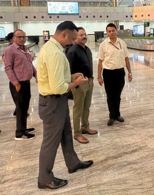 रायपुर पहुंचे पर्यटन मंत्रालय के अतिरिक्त सचिव एवं महानिदेशक सुमन बिल्ला, मंत्रिमंडल चिंतन शिविर में सतत पर्यटन, जनजातीय संस्कृति, स्थानीय रोजगार और छत्तीसगढ़ के पर्यटन विकास की रणनीति पर हुआ व्यापक मंथन