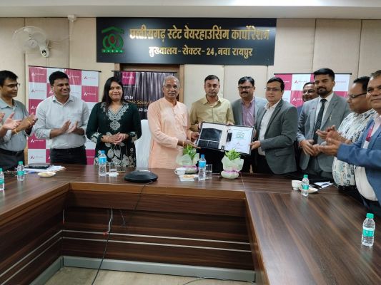 छत्तीसगढ़ स्टेट वेयरहाउसिंग कार्पोरेशन के कर्मचारियों को बड़ी सौगात, ऐक्सिस बैंक से एमओयू के बाद मिलेगा करोड़ों का बीमा कवर और परिवारों को वित्तीय सुरक्षा