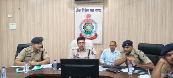 पुलिस की क्राइम मीटिंग में एसएसपी का सख्त संदेश, लंबित मामलों का समयबद्ध निराकरण कर पीड़ितों को दिलाएं त्वरित न्याय