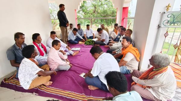 भाजपा ग्रामीण मंडल कुनकुरी की मासिक कामकाजी बैठक संपन्न, बूथ सशक्तिकरण और संगठन विस्तार पर बना रोडमैप, कार्यकर्ताओं से हर घर तक जनकल्याणकारी योजनाएं पहुंचाने का आह्वान