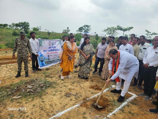 मुख्यमंत्री विष्णु देव साय के नेतृत्व में जल संरक्षण बना जनआंदोलन, &lsquo;मोर गांव&ndash;मोर पानी&rsquo; से गांव-गांव में बदलेगी तस्वीर