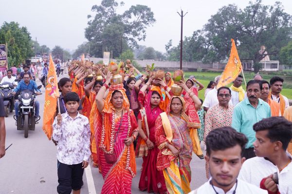 श्री जगन्नाथ रथयात्रा महोत्सव दोकड़ा में पांच दिवसीय श्री जगन्नाथ कथा का भव्य शुभारंभ ,भव्य कलश यात्रा में शामिल हुईं मुख्यमंत्री श्री विष्णुदेव साय की धर्मपत्नी श्रीमती कौशल्या साय