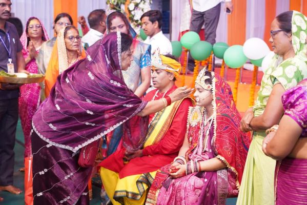 श्री जगन्नाथ रथयात्रा महोत्सव दोकड़ा : पांच दिवसीय श्री जगन्नाथ कथा का चतुर्थ दिवस कथा का हुआ भव्य समापन ,श्री श्रीकृष्ण&ndash;रुक्मिणी विवाह प्रसंग ने भक्तों को किया भाव-विभोर ,मौसी बाड़ी में बच्चों की चित्रकला प्रतियोगिता आयोजित, श्री जगन्नाथ मंदिर में निभाई गई हेरा पंचमी की परंपरा