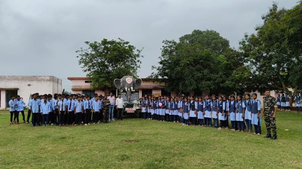 हाथियों से दूरी, सुरक्षा है जरूरी... जशपुर वनमण्डल की 'गजरथ यात्रा ' का आगाज़, आधुनिक ऑडियो-वीडियो माध्यमों से लोगों को किया जा रहा जागरूक
