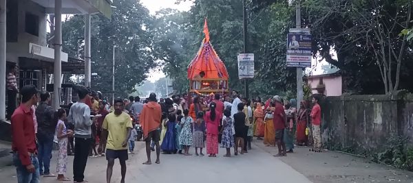 सनातन परंपरा का भव्य उत्सव: नारायणपुर में पूरे धार्मिक विधि-विधान के साथ निकली भगवान जगन्नाथ की बाहुड़ा यात्रा, नगर में गूंजा 'जय जगन्नाथ'