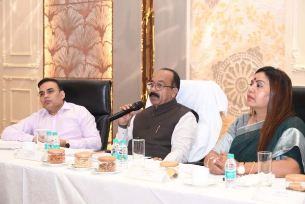 छत्तीसगढ़ को खेल हब बनाने उप मुख्यमंत्री अरुण साव का बड़ा विजन, हर जिले में खेल संघ, स्कूलों में रोज खेल पीरियड और अंतरराष्ट्रीय स्तर की तैयारी पर दिया जोर