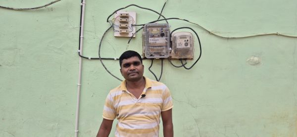 प्रधानमंत्री सूर्य घर मुफ्त बिजली योजना बनी मोहला के हेमंत कुमार साहू के लिए आर्थिक राहत का बड़ा सहारा, हर महीने हजारों रुपये के बिजली बिल से मिली राहत