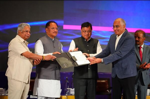 विजन 2047 की राह पर तेज कदम बढ़ा रहा छत्तीसगढ़, उद्योग, निवेश, रोजगार और आधुनिक तकनीक के दम पर आत्मनिर्भर एवं समृद्ध प्रदेश बनाने की नई औद्योगिक रणनीति
