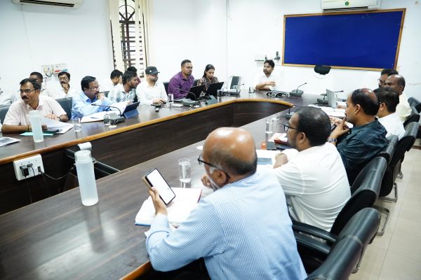 जिला पंचायत सीईओ श्री अभिषेक कुमार ने सीएम हेल्प लाइन मुख्यमंत्री जनदर्शन,और कलेक्टर जनदर्शन के आवेदनों का गंभीरता से निराकरण करने के निर्देश&nbsp;