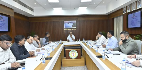 नवा रायपुर को मिलेगी आधुनिक परिवहन की सौगात, एसी ई-बसों के संचालन से लेकर नए कार्यालय भवन और दो बड़ी सड़क परियोजनाओं तक सरकार ने तेज की विकास की तैयारी