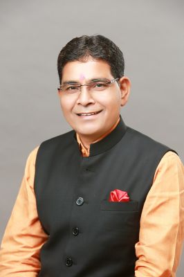 बलौदाबाजार के हजारों श्रमिकों के लिए बड़ी राहत की उम्मीद, राजस्व मंत्री टंक राम वर्मा की पहल पर दिल्ली में 200 बिस्तर वाले ईएसआईसी अस्पताल को लेकर केंद्रीय मंत्री मनसुख मांडविया से हुई सकारात्मक चर्चा