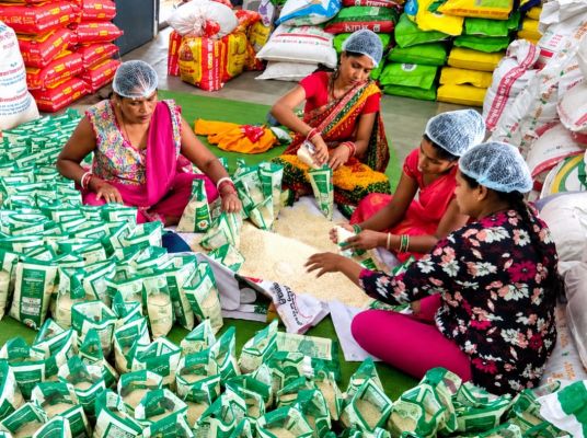 विष्णु भैया के सुशासन में विष्णुभोग की महक से महक रहा जीपीएम, किसानों की मेहनत और बहनों की उद्यमशीलता ने सुगंधित चावल को दिलाई नई पहचान
