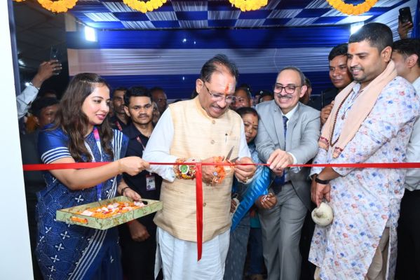 राखी से पहले पंडरीपानी को मिला &lsquo;विष्णु भैया&rsquo; का बड़ा तोहफा, SBI बैंक शाखा शुरू; फरसाबहार जाने की मजबूरी खत्म, 60 गांवों के लोगों को गांव में ही मिलेगी बैंकिंग सुविधा