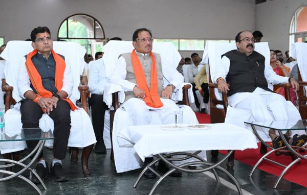 मन की बात&rsquo; बनी देश के कोने-कोने की प्रतिभा और नवाचारों की राष्ट्रीय पहचान का मंच, मुख्यमंत्री साय बोले&mdash;&lsquo;नशामुक्त युवा, विकसित भारत&rsquo; के संकल्प में हर वर्ग की भागीदारी जरूरी