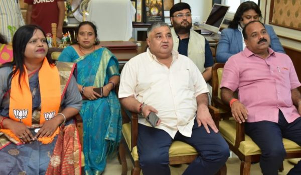 इतिहास, संस्कृति और स्वदेशी से आत्मनिर्भरता तक&mdash;&lsquo;मन की बात&rsquo; में देश की विकास यात्रा के विविध आयामों पर प्रधानमंत्री का प्रेरक संदेश